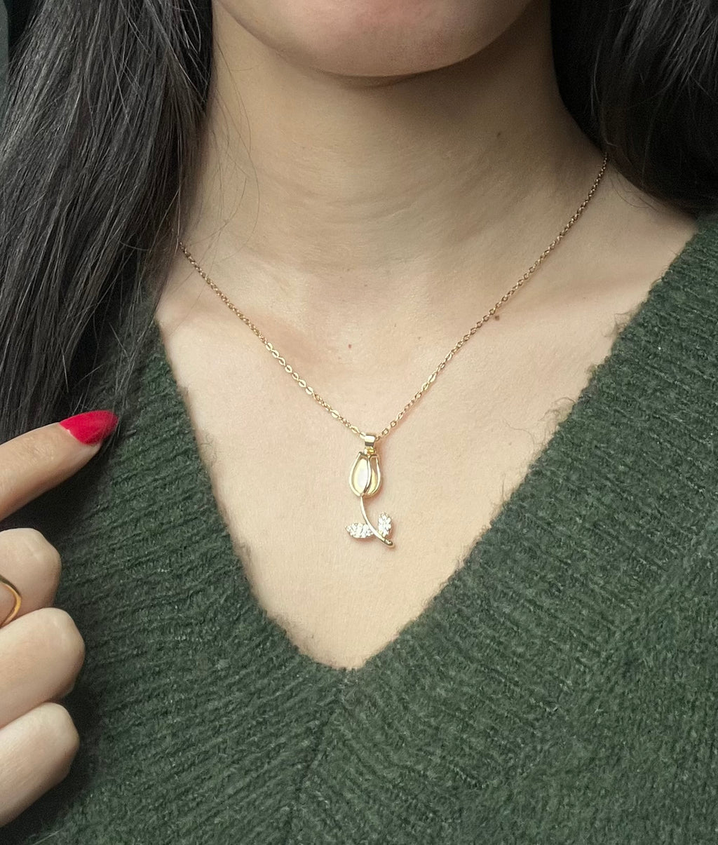 Collier flora