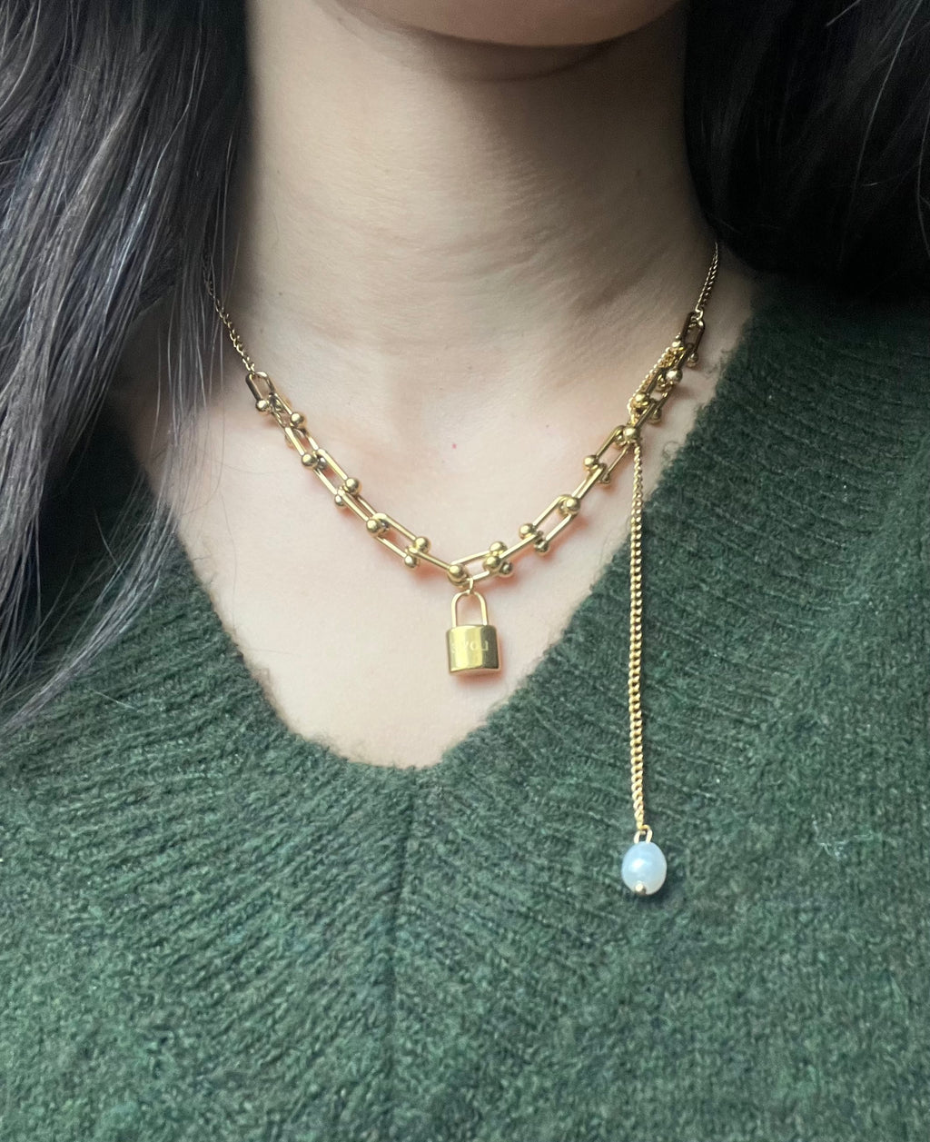 Collier inés